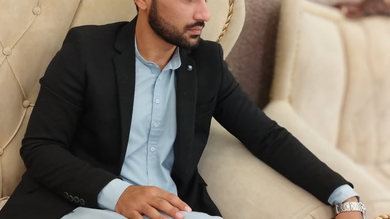 سی خصیصه مرد باناموس و باوقار || Thirty characteristics of an honest and dignified man