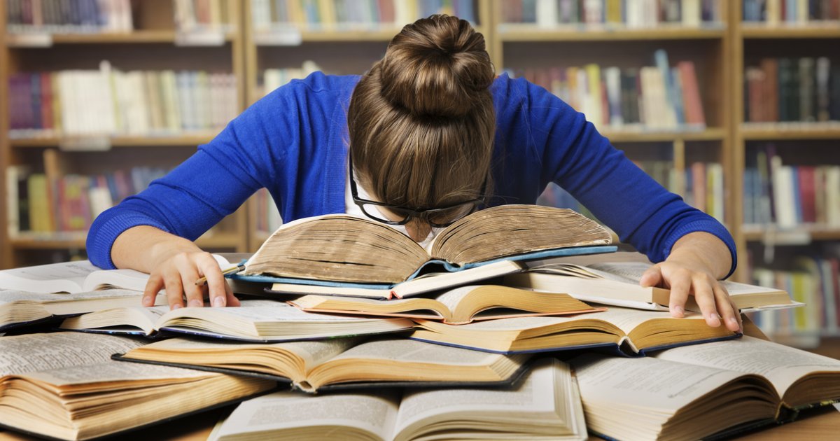 له مطالعې سره څنګه ځان عادت کړو؟