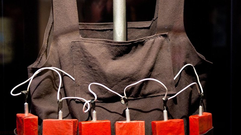 ځانمرګی برید څه حکم لري؟