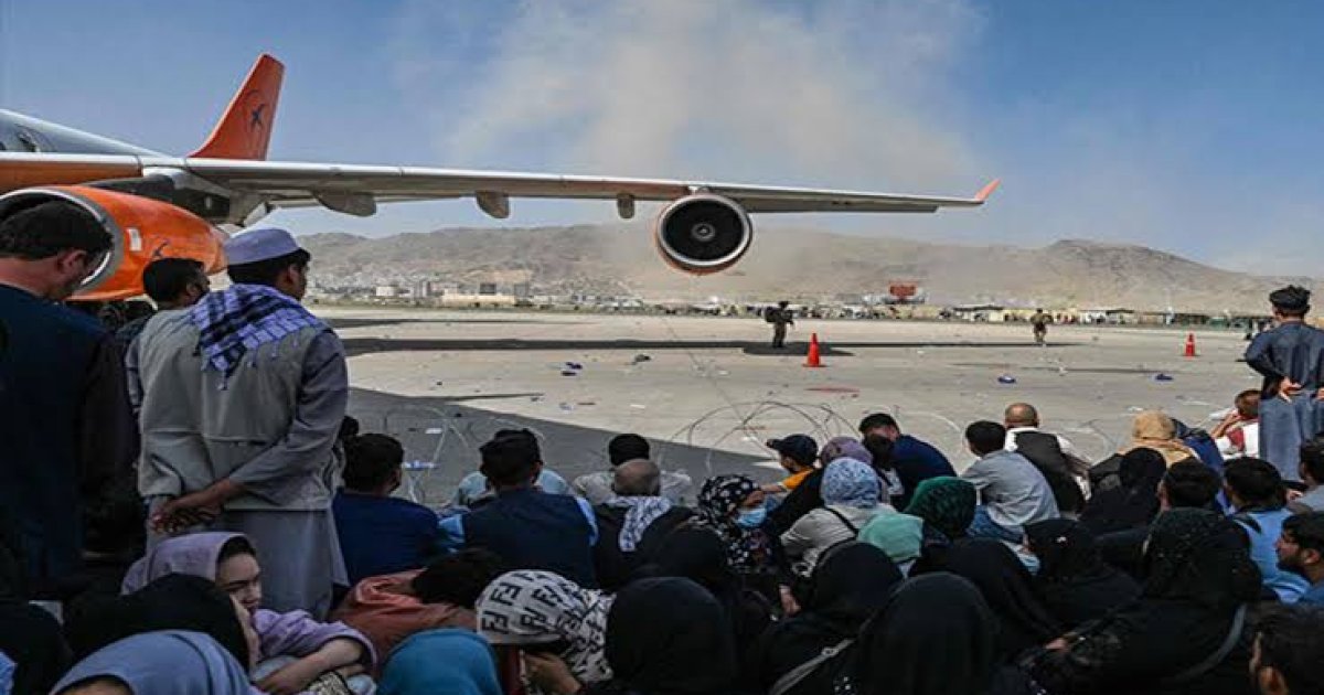 د حامد کرزي نړېوال هوايي ډګر وپېژنئ!