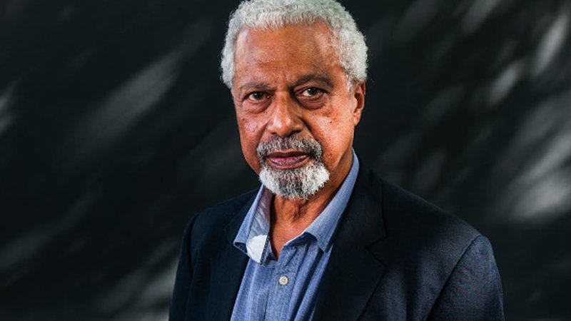 عبدالرزاق قورنه څوک دی؟