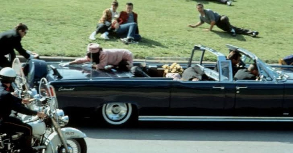 د امریکا ولسمشر "جان ایف کَنيډي" څنګه ووژل شو؟