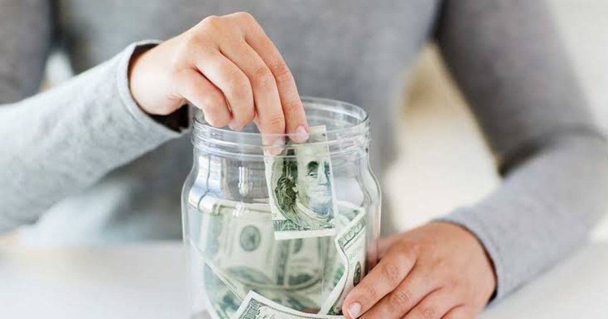 څنګه خپلې پیسې سپما کړو؟