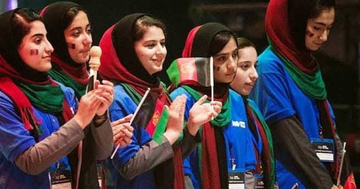 د افغانو نجونو استازي (د نجونو روباټيک ټيم)