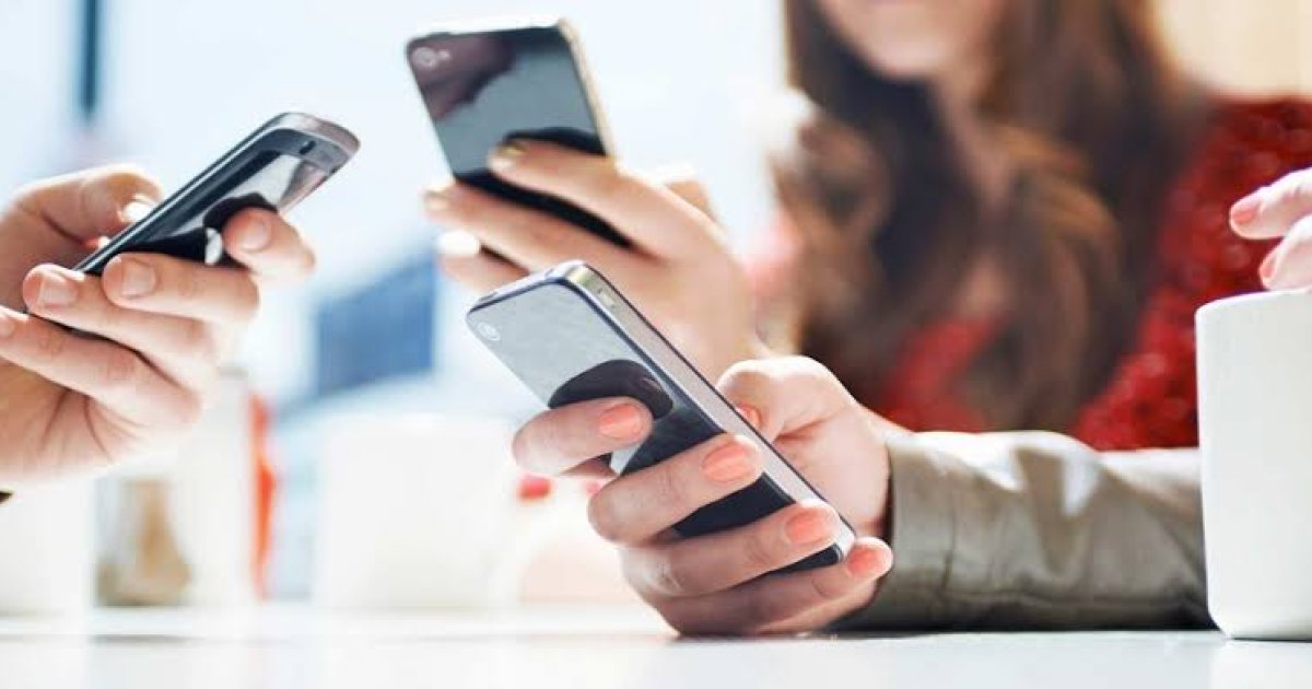 له موبايل څخه د استفادې پر مهال دا ټکي پام کې ونيسئ