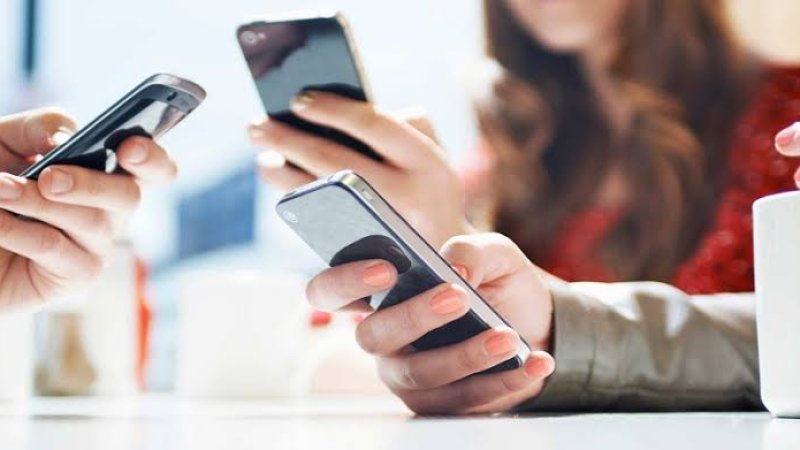 له موبايل څخه د استفادې پر مهال دا ټکي پام کې ونيسئ