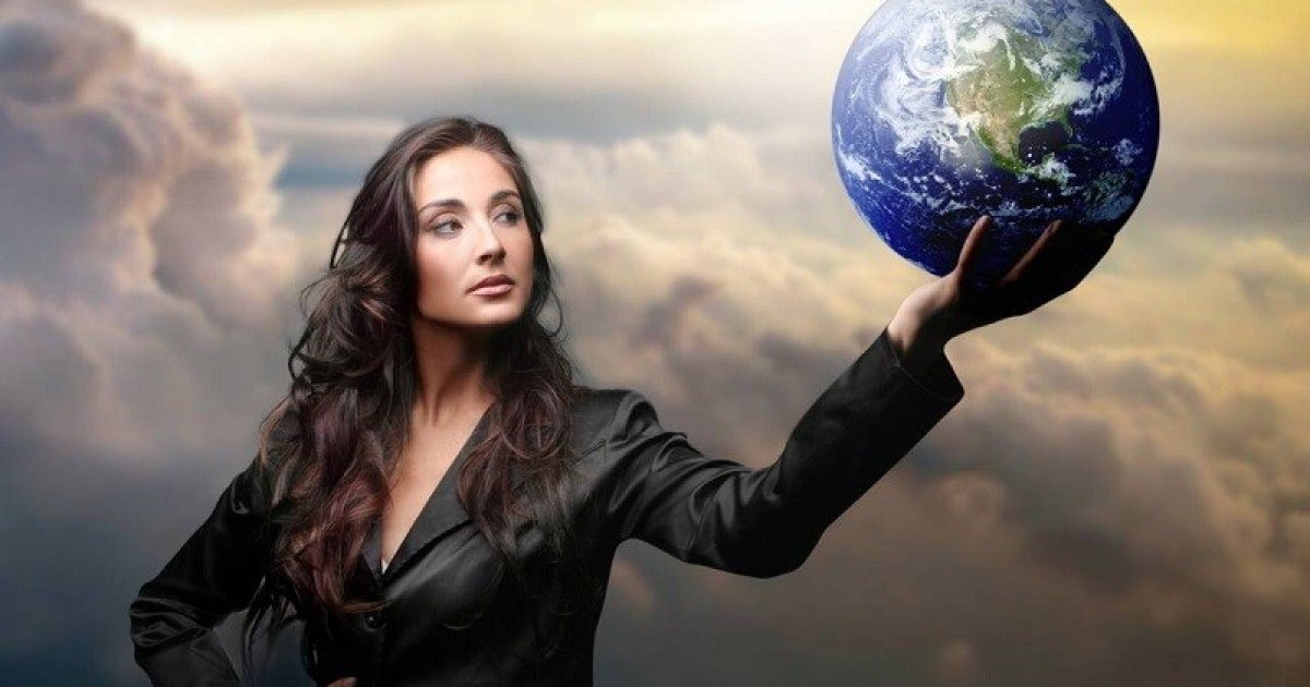 له ذهني پلوه د پياوړو مېرمنو لس ځانګړنې